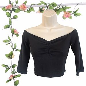 Off The Shoulder Black Ruched Crop Quarter Sleeve Top Womens Size Small